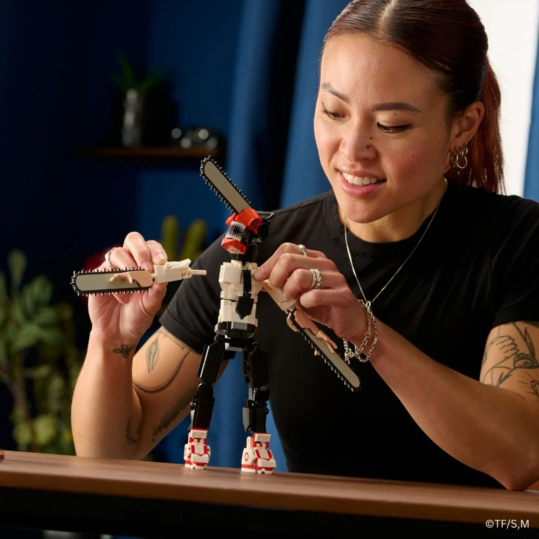 Chainsaw Man Action Figure Building Set - Image 5